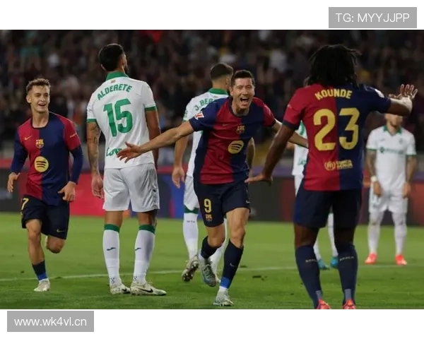 又攻克一个对手,莱万收获西甲对阵赫塔费首球 又攻克一个对手,莱万收获西甲对阵赫塔费首球